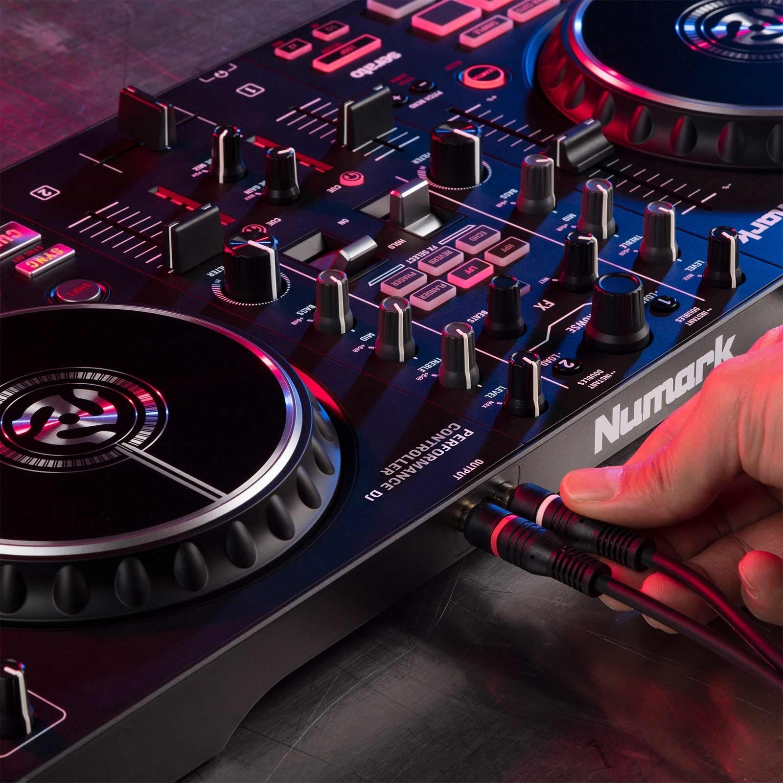 Numark Mixtrack Pro